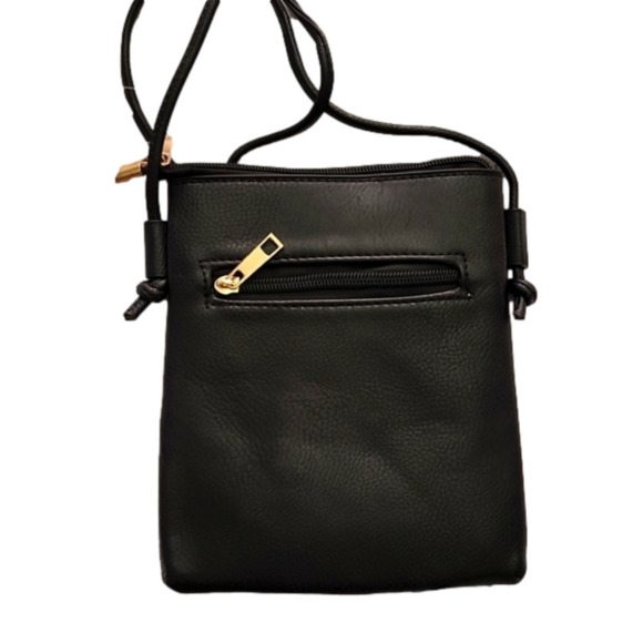 NWT!! Cute Purse - Picture 3 of 6